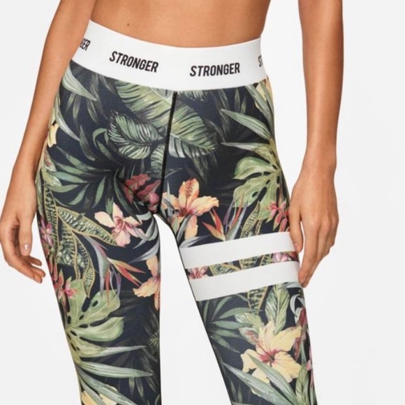 STRONGER set  Vietnam Jungle Floral Print Active - Picture 5 of 14